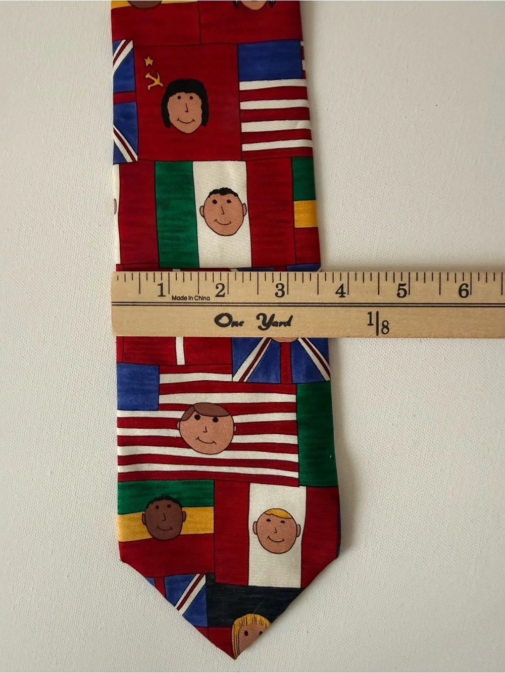Vintage Save the Children Children of the World 100% Silk Tie